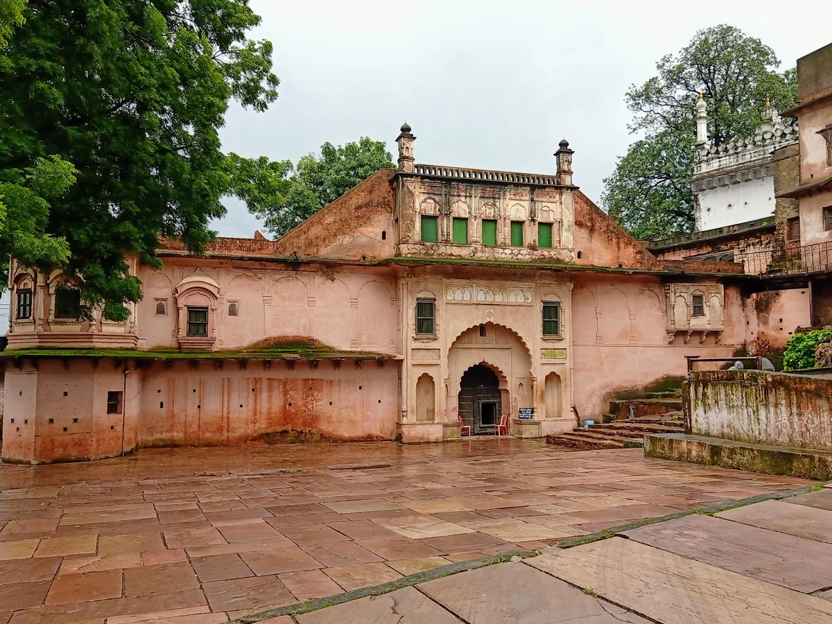 Gohar Mahal in the Bhopal area · actual photograph