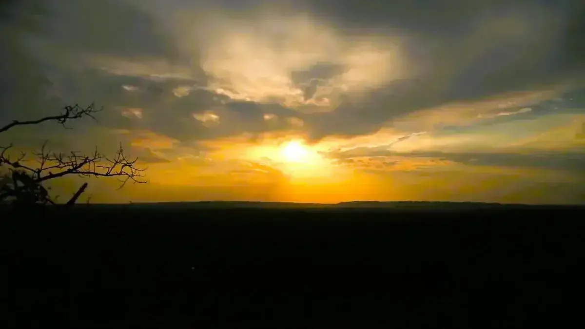 Sunset at Bamni Dadar, Kanha