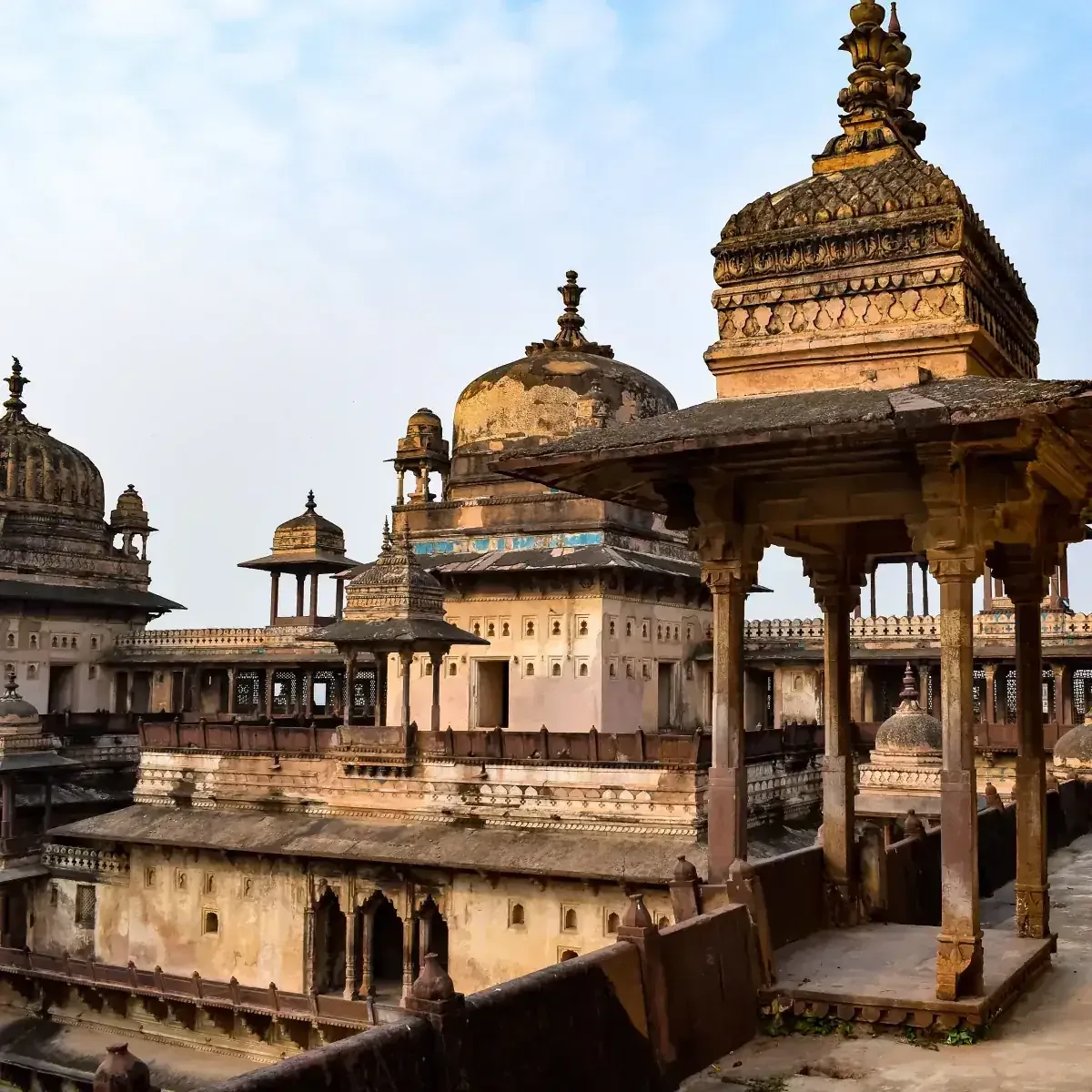 Domes and pavilions of the Orchha palace complex