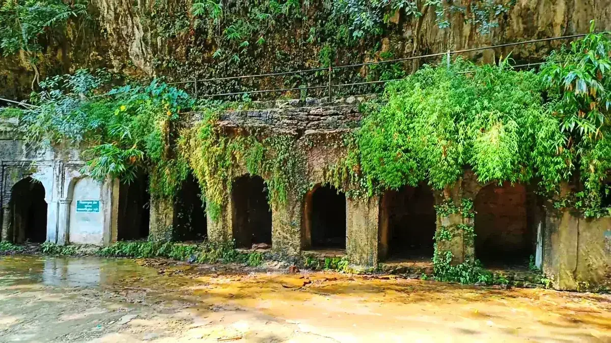 Pandav Caves near Panna