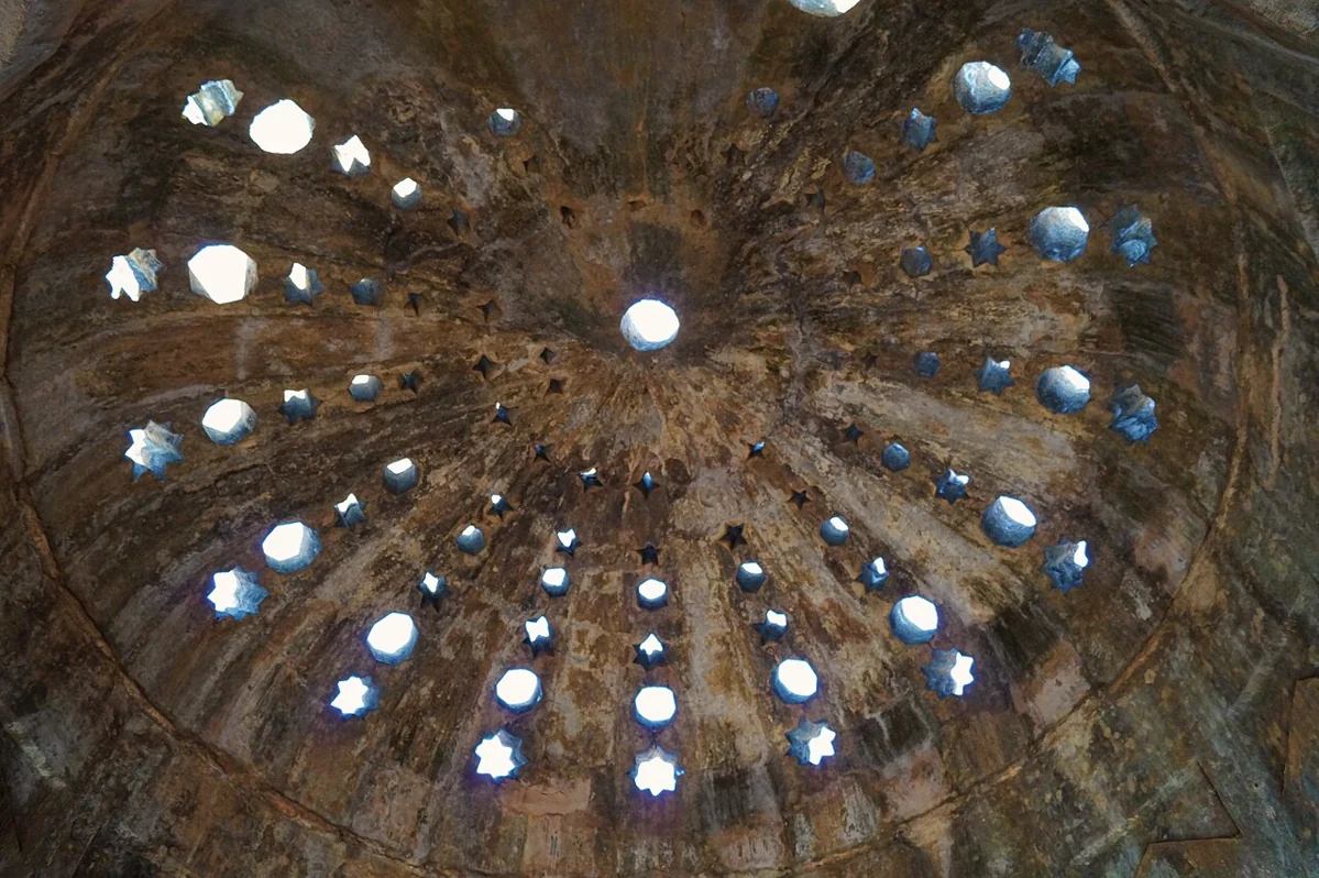 Royal Hammam in Mandu · actual photograph