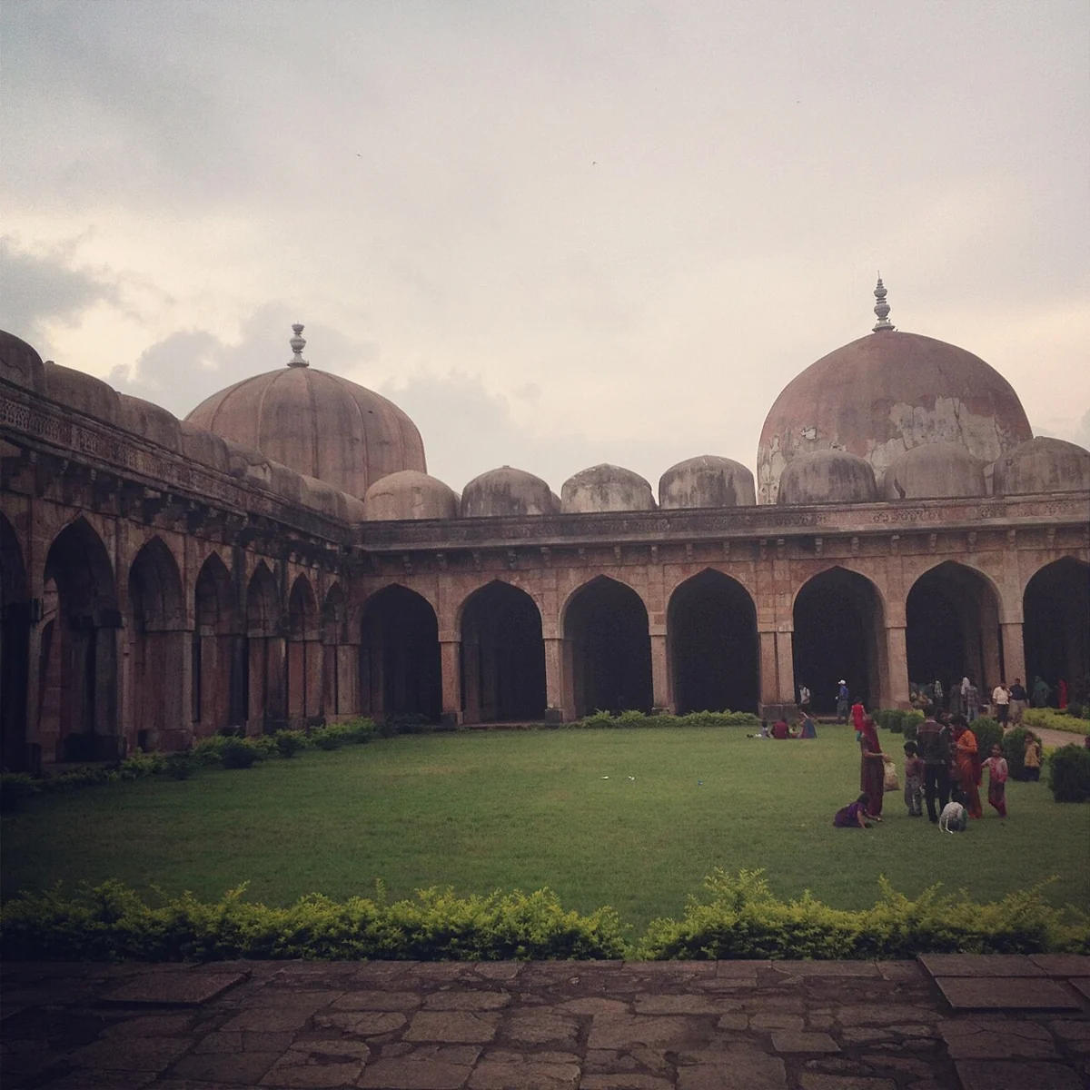 Jami Masjid in Mandu · actual photograph
