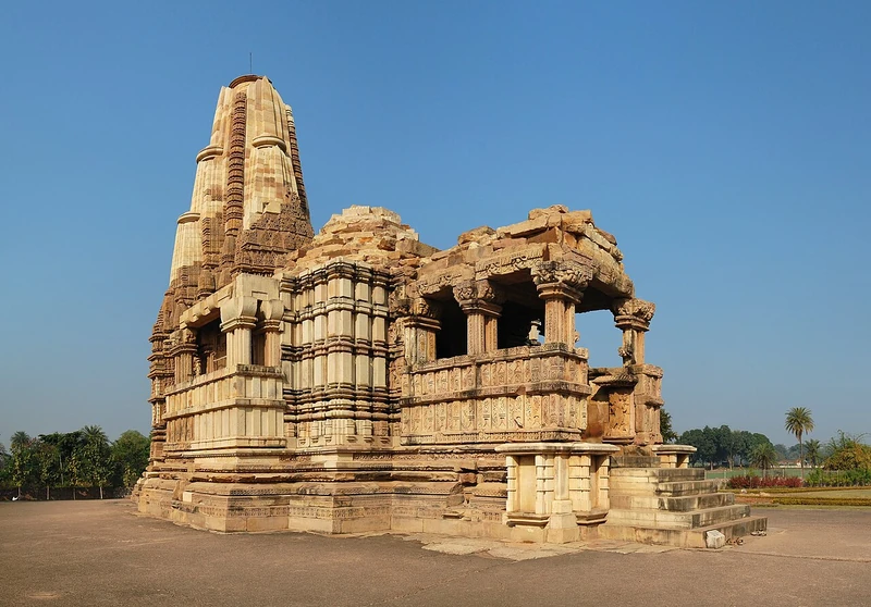 Dulhadeo Temple at Khajuraho
